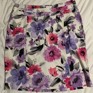 Dressbarn Pencil Floral skirt
